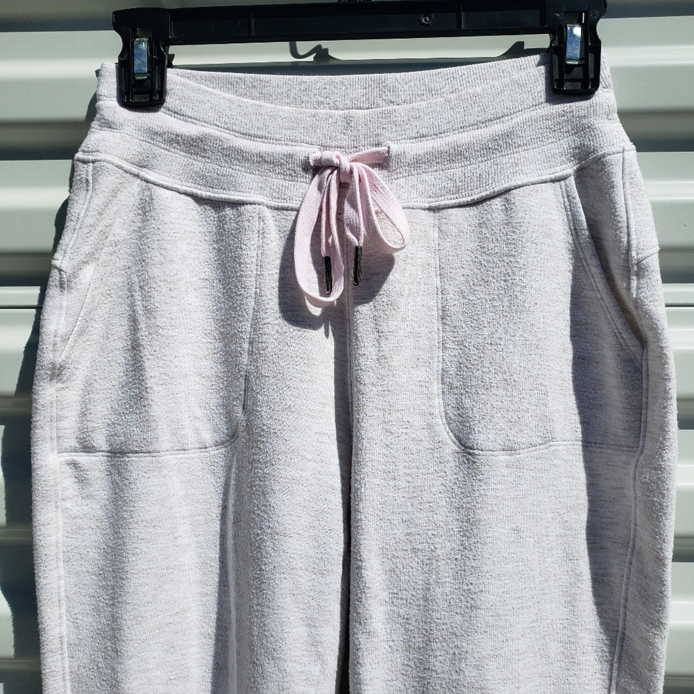 Athleta super soft lounge joggers with drawstring - Picture 3 of 7